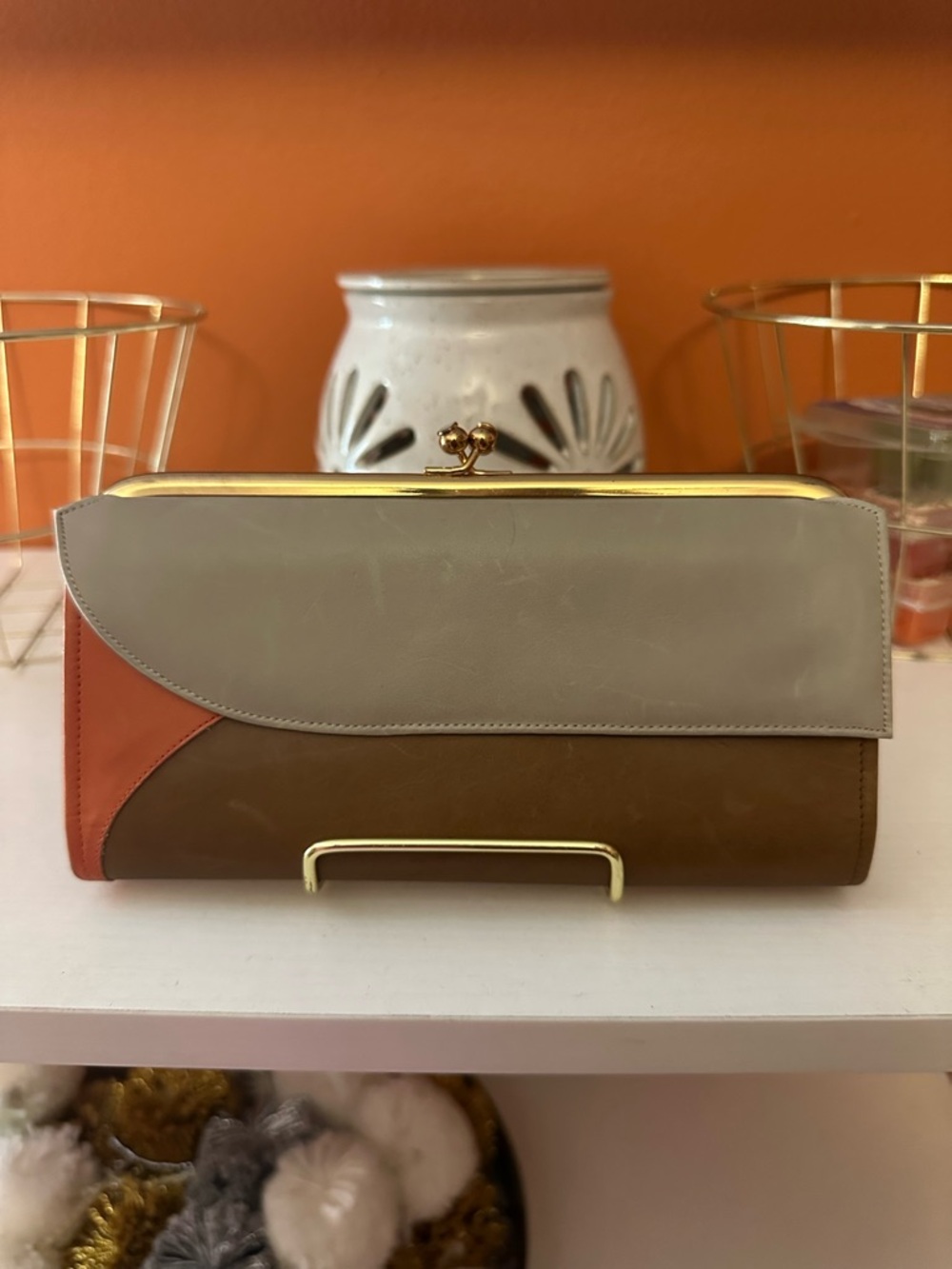 BUXTON Tri-Color Leather Wallet with Gold Kisslock(EUC)